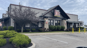 Smokey Bones to close Peachtree City location; T...